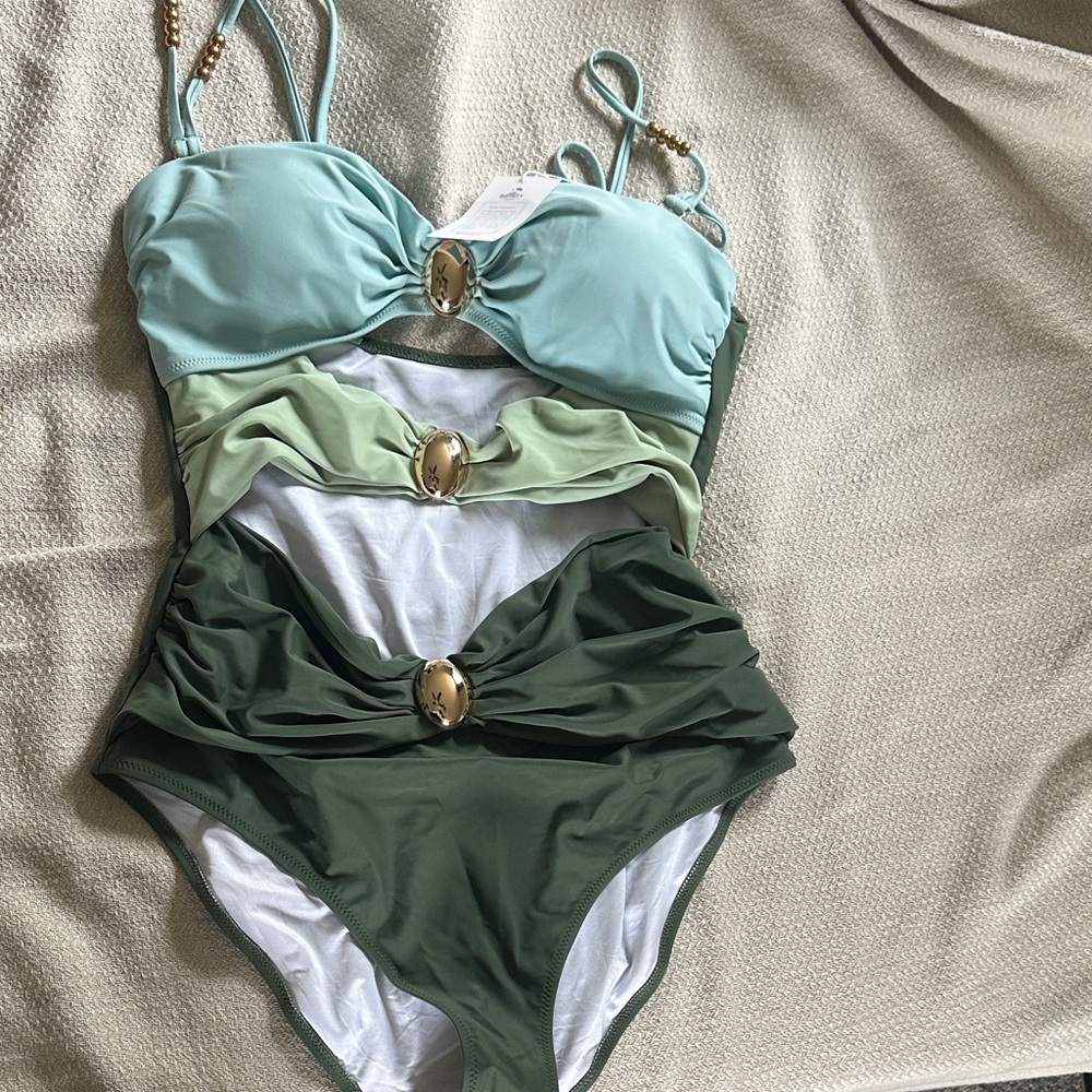 Three-Tone Cutout One-Piece Swimsuit with Gold Accents~stock pic for reference - Picture 4 of 7